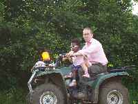 Un p'tit tour de quad avec le chef,  vous dis ???